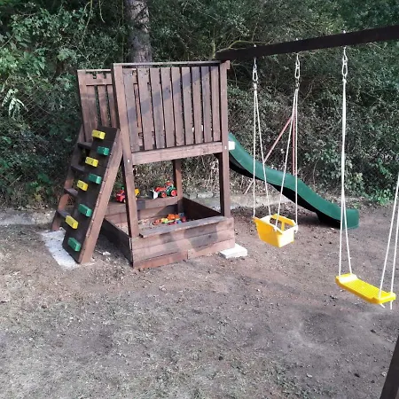 Chata Pod Koukolovkou Semesterbostad Králŭv Dvŭr
